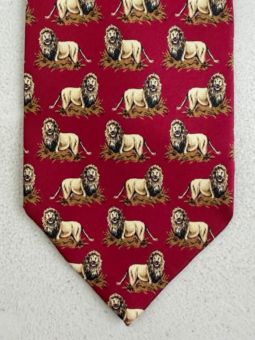 Vintage Lion Print Silk Tie 80s Safari Animal Jungle Cat Mens Necktie Red/Beige